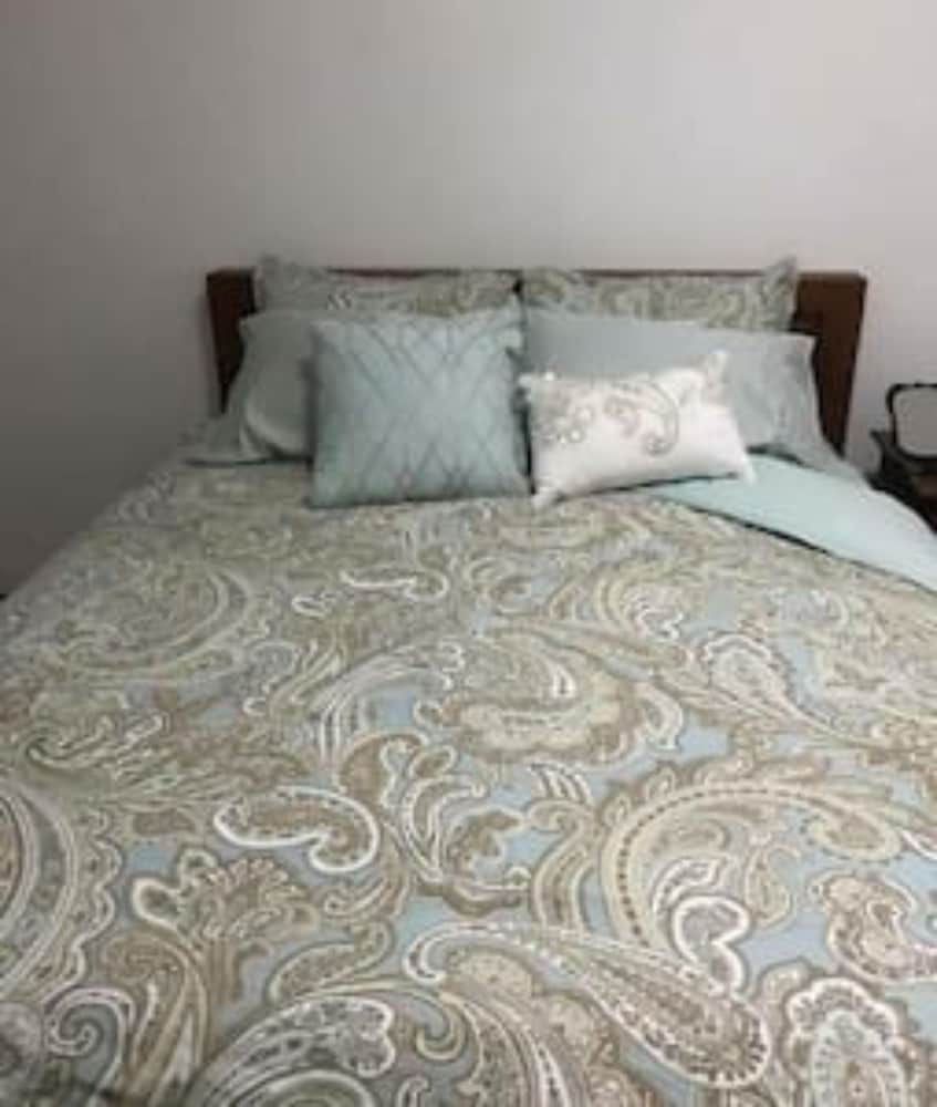Comfort Double Room, 1 Queen Bed photo 2