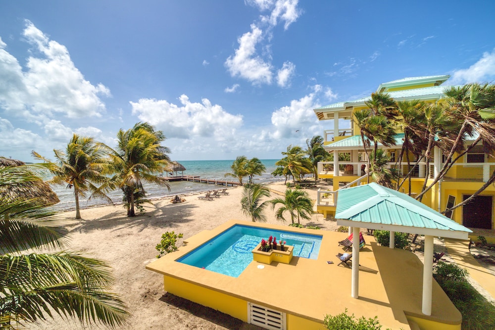 Villa, Private Pool, Beachfront photo 1