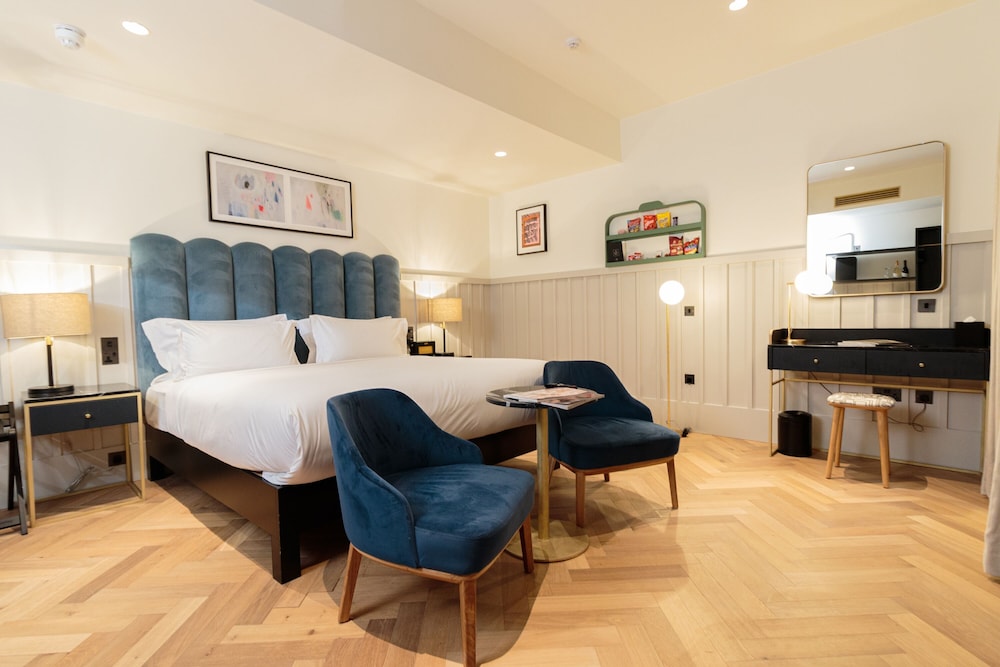 Deluxe Double Room photo 2