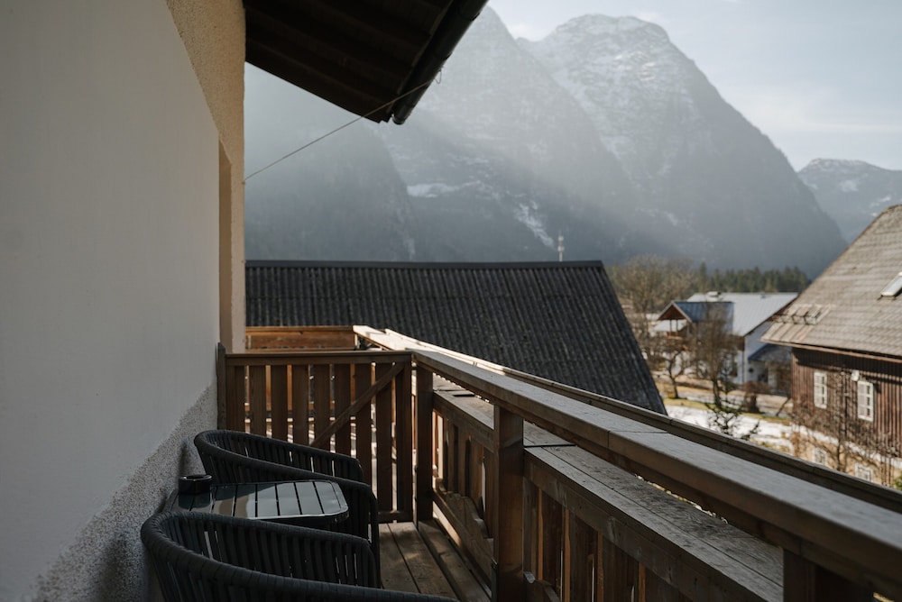 Standard Double Room, Mountain View photo 3