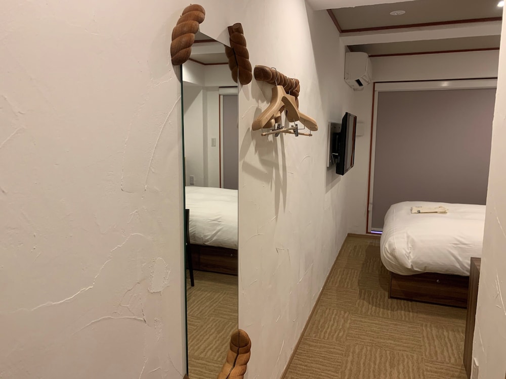 Deluxe Single Room, Women only, Non Smoking photo 3