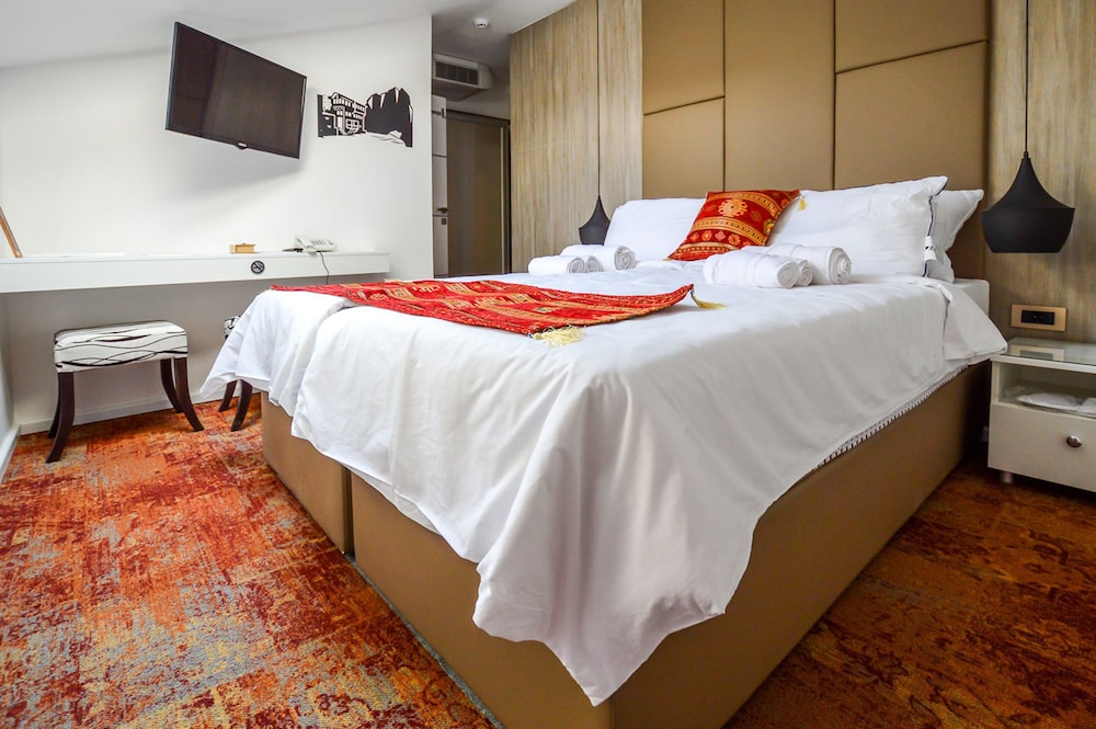 Design Double Room (3)