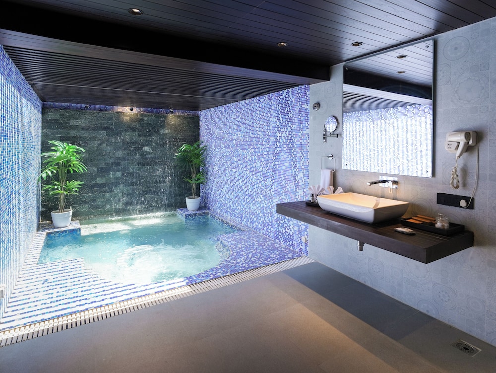 Grandeur Suite with Abode Excecutive Lounge Access - Photo 4