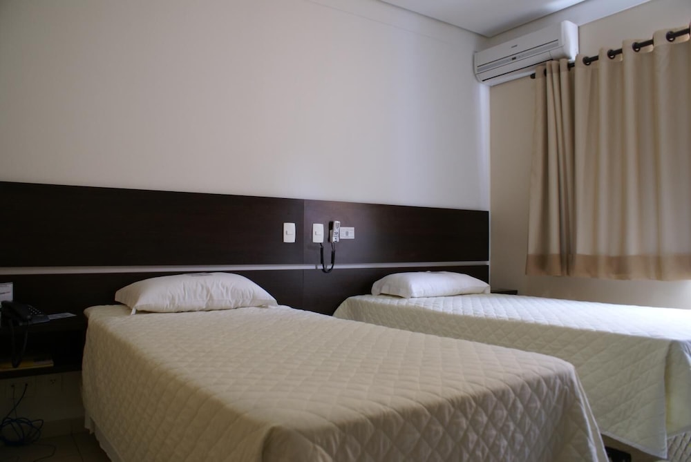 Twin Room, 1 Double Bed photo 3
