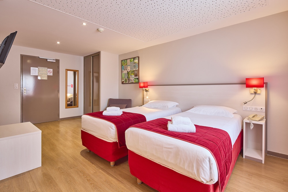 Comfort Twin Room, Accessible - Photo 3