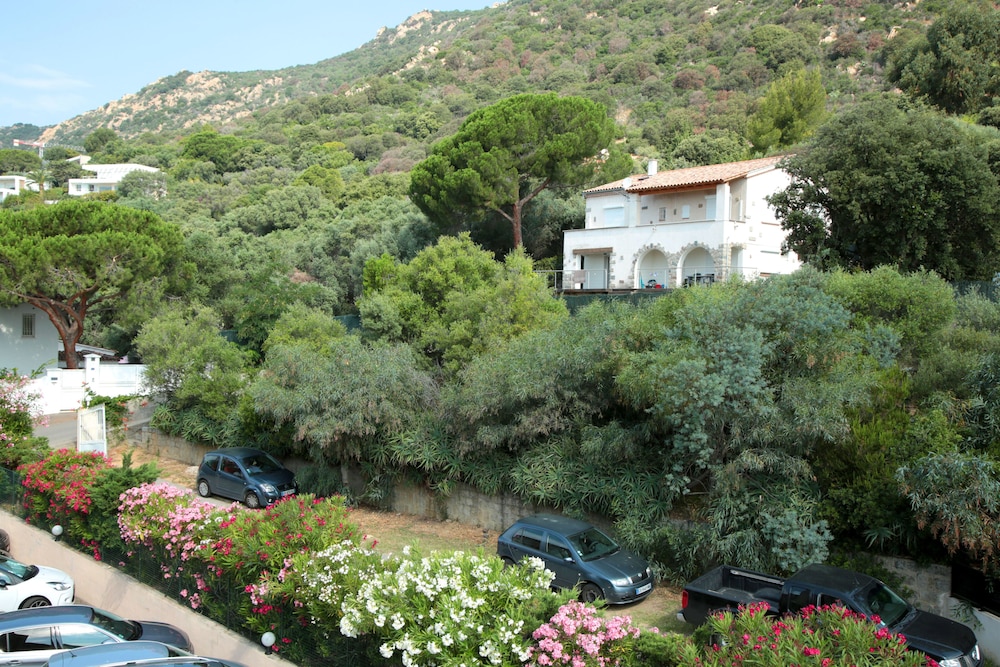 Standard Double Room, Mountainside photo 2