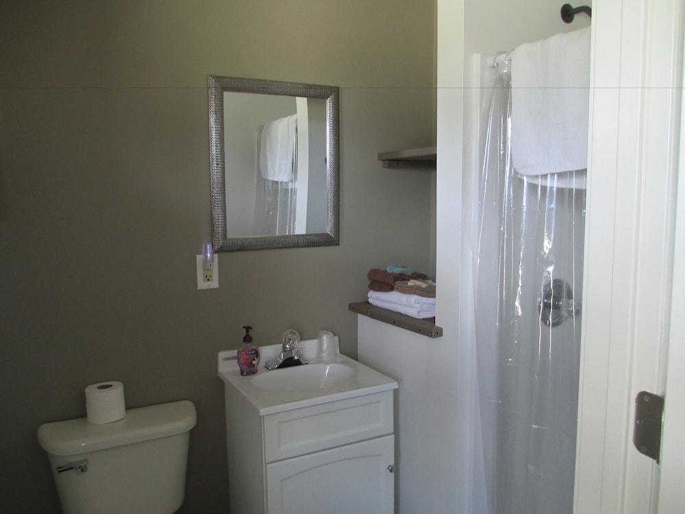 Standard Room, 2 Double Beds, Kitchenette photo 3
