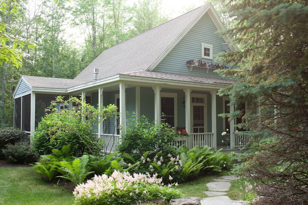 Cottage Single Story