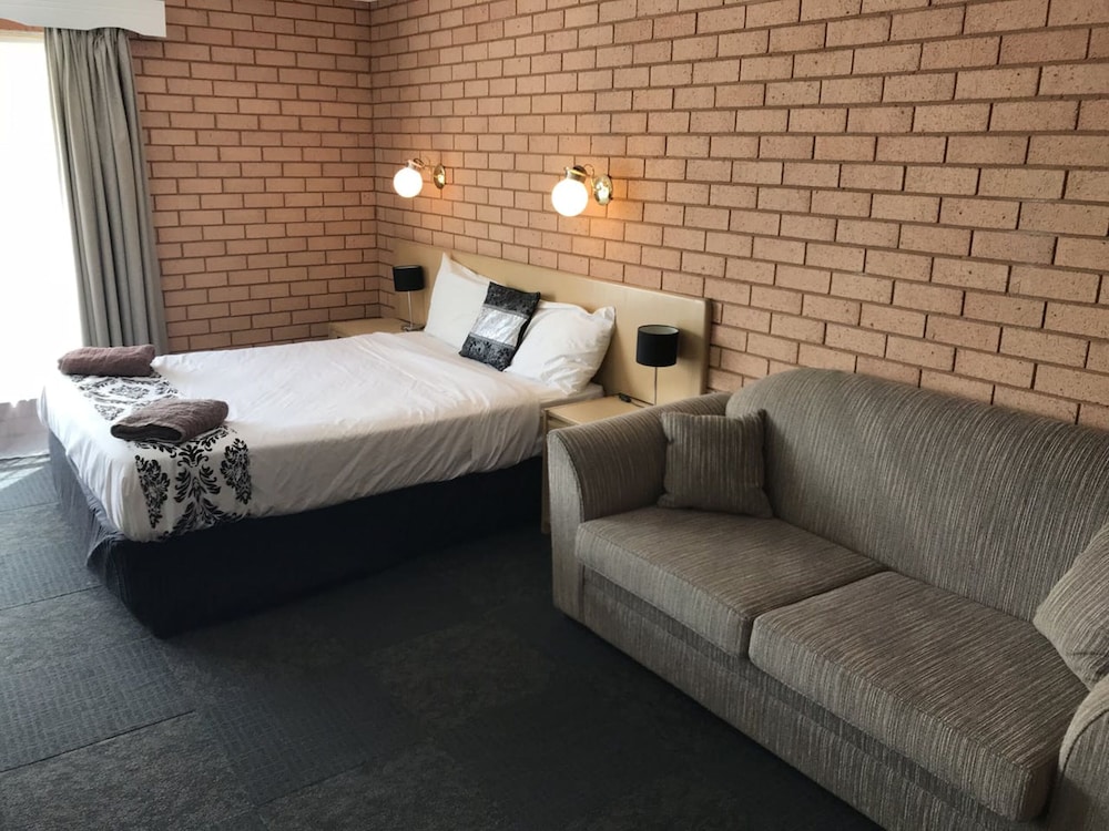 Executive Suite photo 2