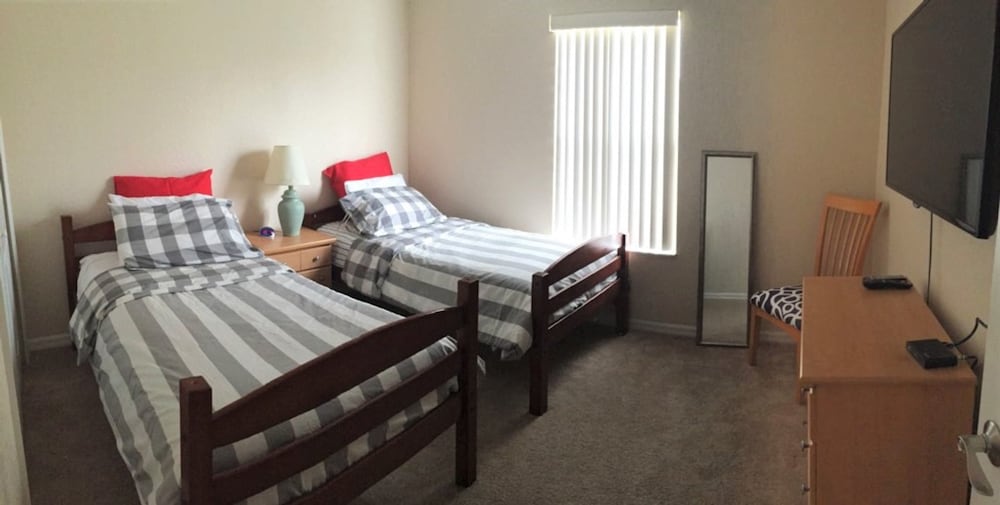 Townhome, 4 Bedrooms