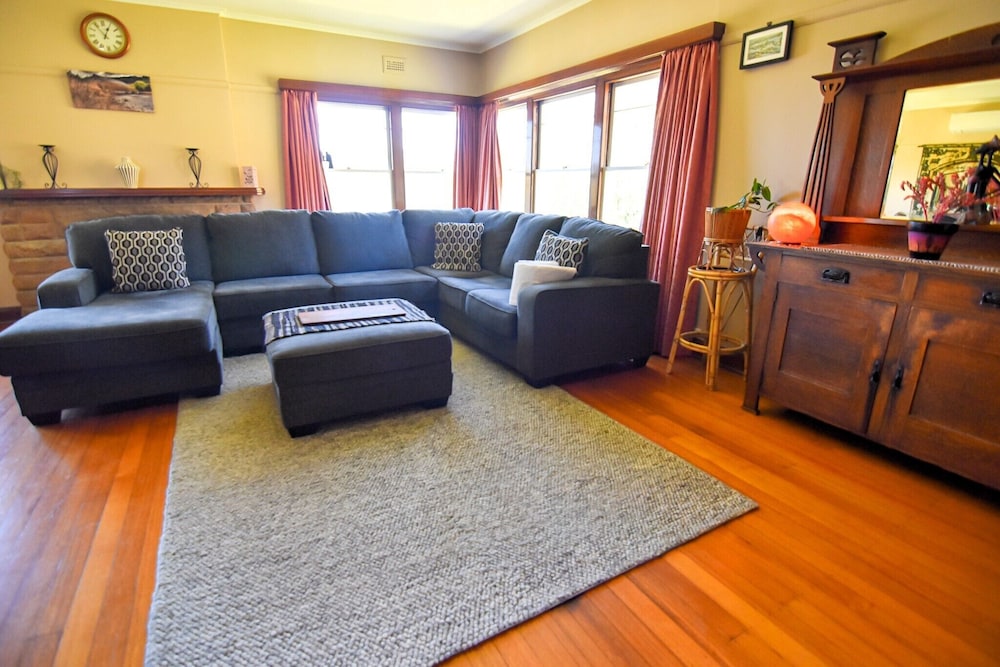 Family House photo 1
