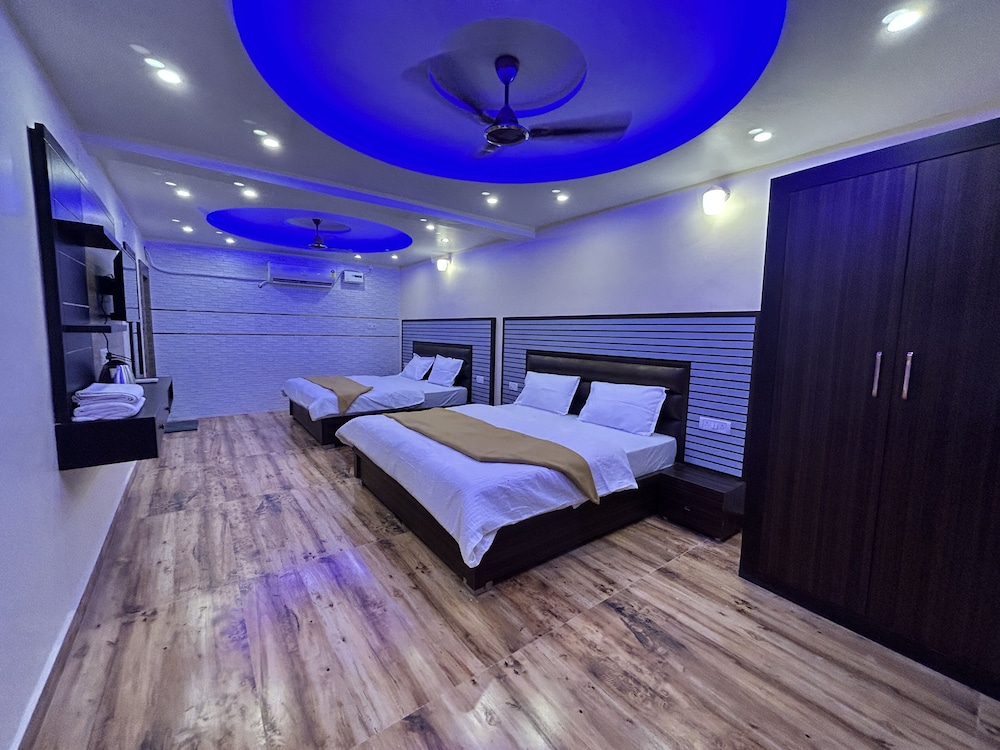 Superior Quadruple Room