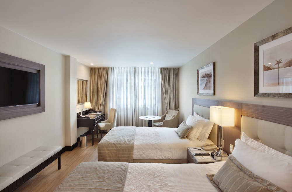 Superior Executivo com 2 Camas de Solteiro