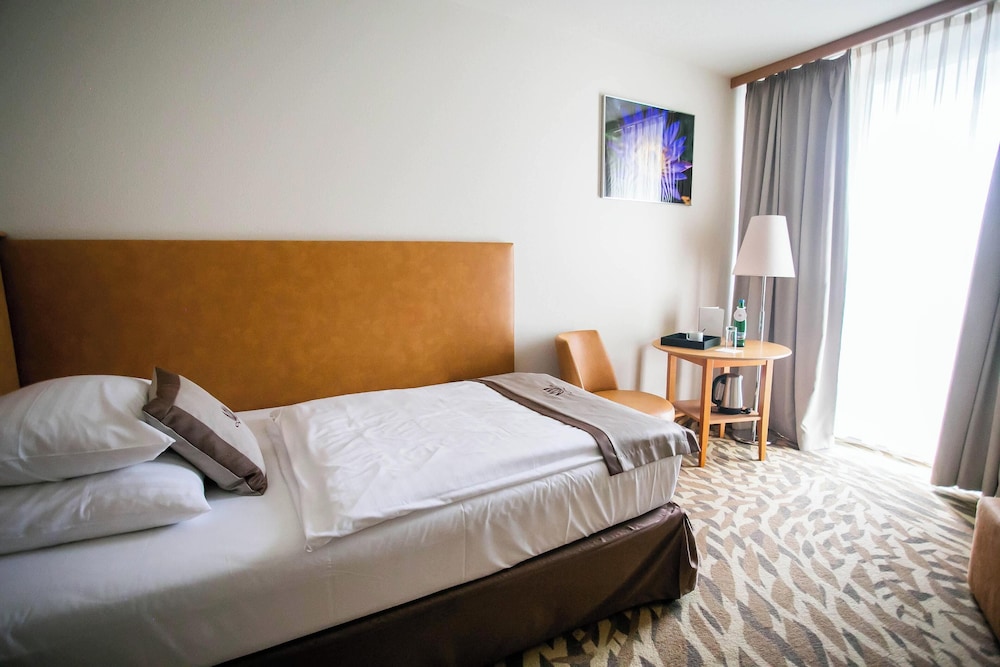 Panoramic Single Room, Balcony