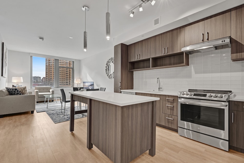 Exclusive Apartment, 1 Queen Bed with Sofa bed, Accessible