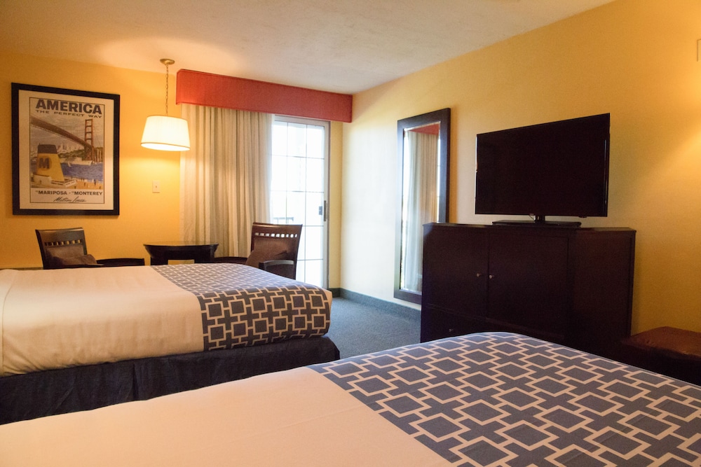 Deluxe Room, 2 Double Beds