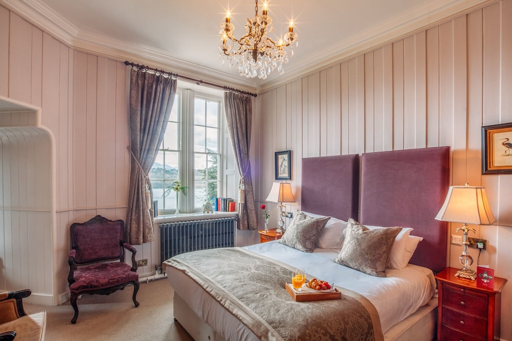 Chateau Suite photo 2