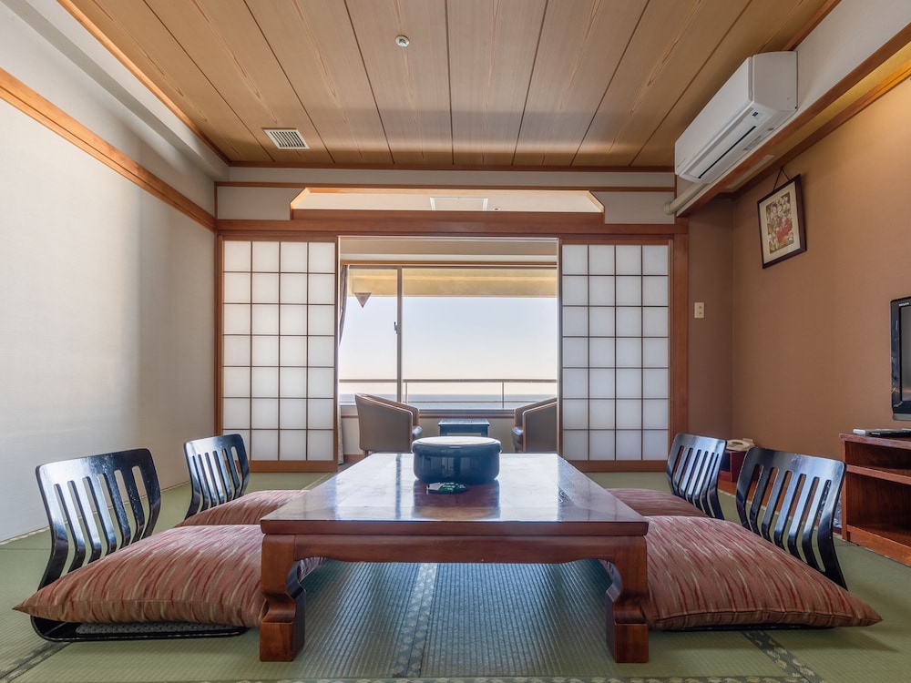Standard Room - Photo 8