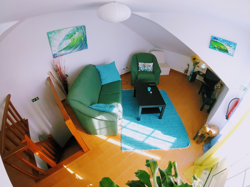 Comfort Shared Dormitory, Mixed Dorm, Shared Bathroom, Sea View (1 Bed in a 4 Bed Dorm) photo 1
