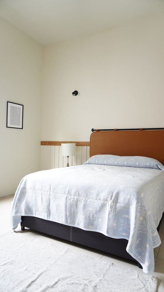 Comfort Room photo 2