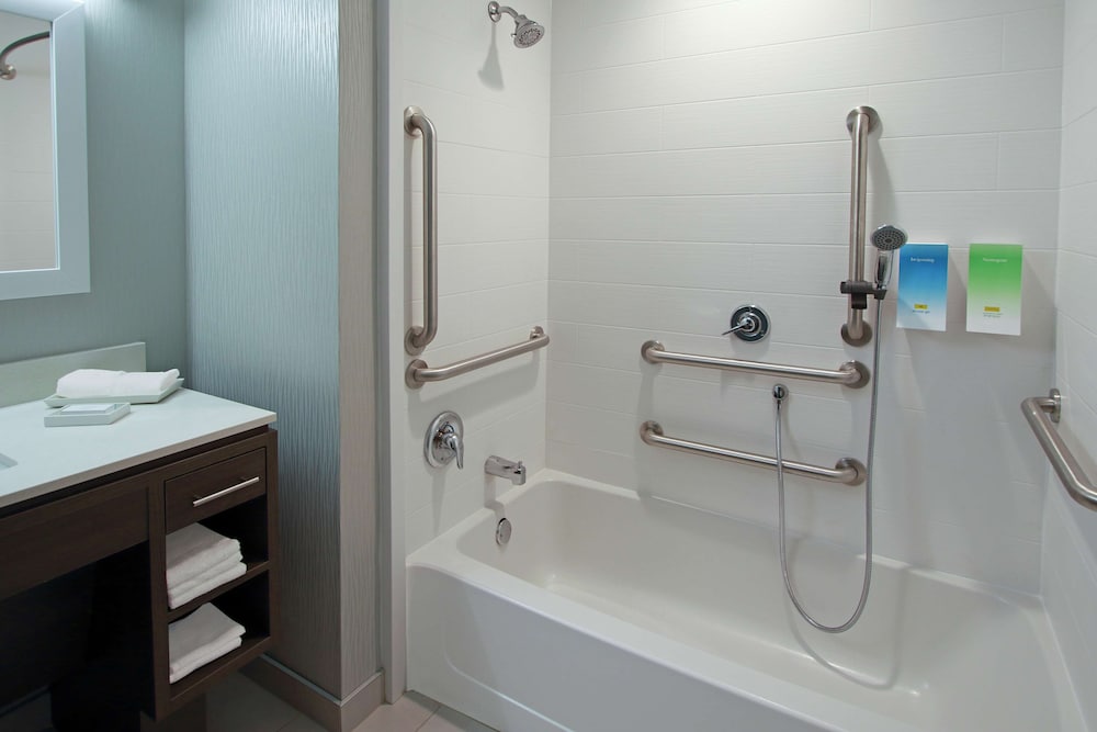 Home2 Suites by Hilton Mobile International Airport, Photo 6