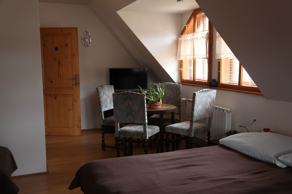 Triple Room photo 1