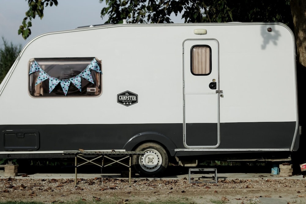 Campervan Riverfront for 2 - Photo 3