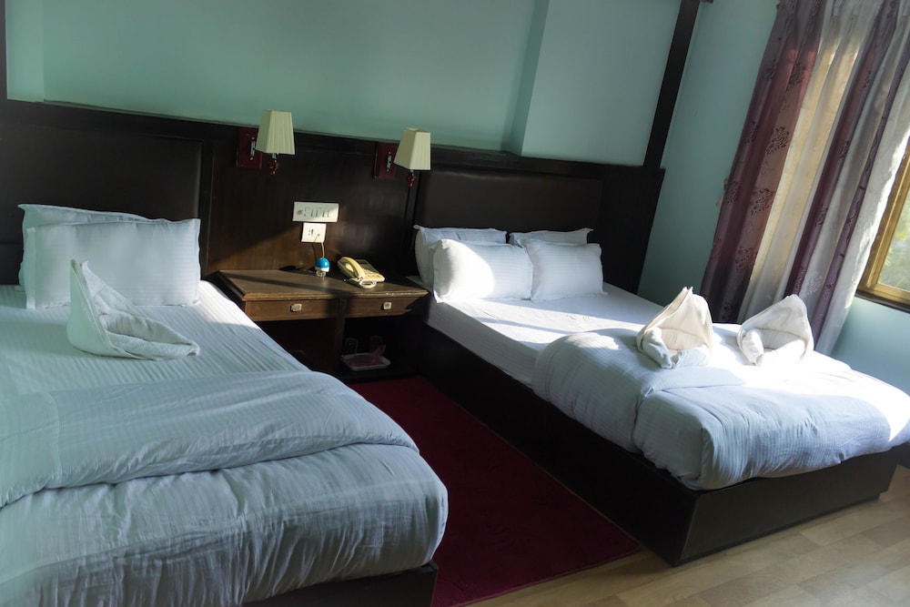 Twin Room, Private Bathroom