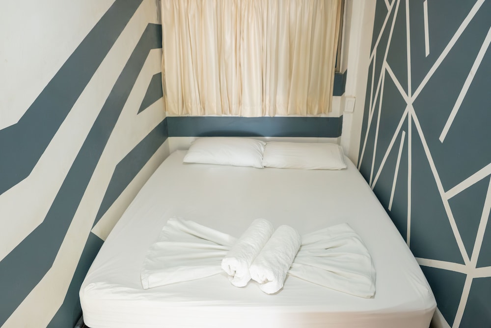 Basic Double Room, 1 Double Bed