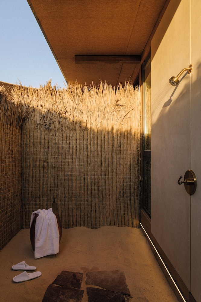 Villa, 1 King Bed (Wellness Alcove Villa) thumbnail 5