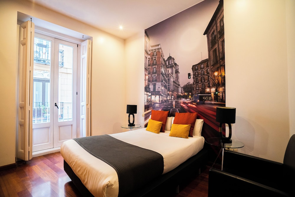 Apartment, 2 Bedrooms, 2 Bathrooms (6 Pax) photo 2