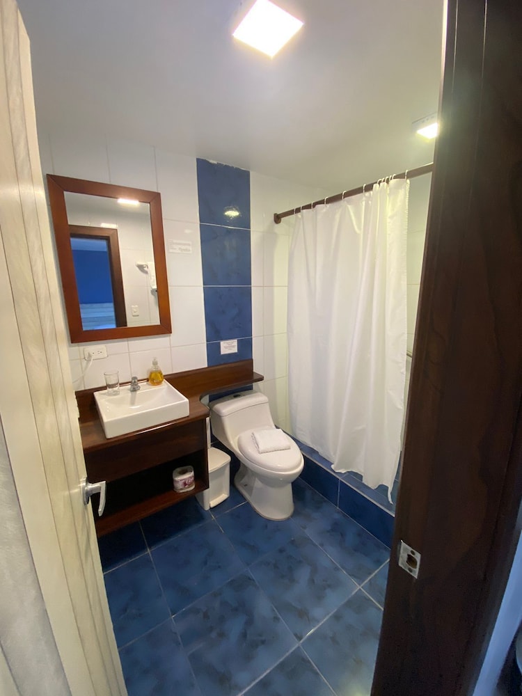 Comfort Triple Room, Multiple Beds, Ocean View photo 3