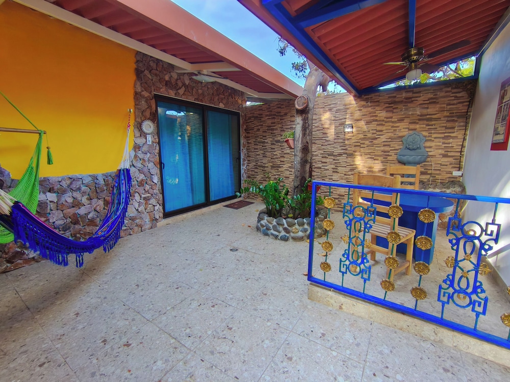 Exclusive Double Room, Private Bathroom, Pool View photo 1