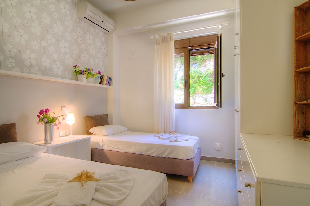 Villa, Private Pool, Sea View photo 3