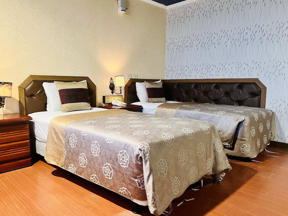Business Twin Room, 2 Twin Beds photo 3