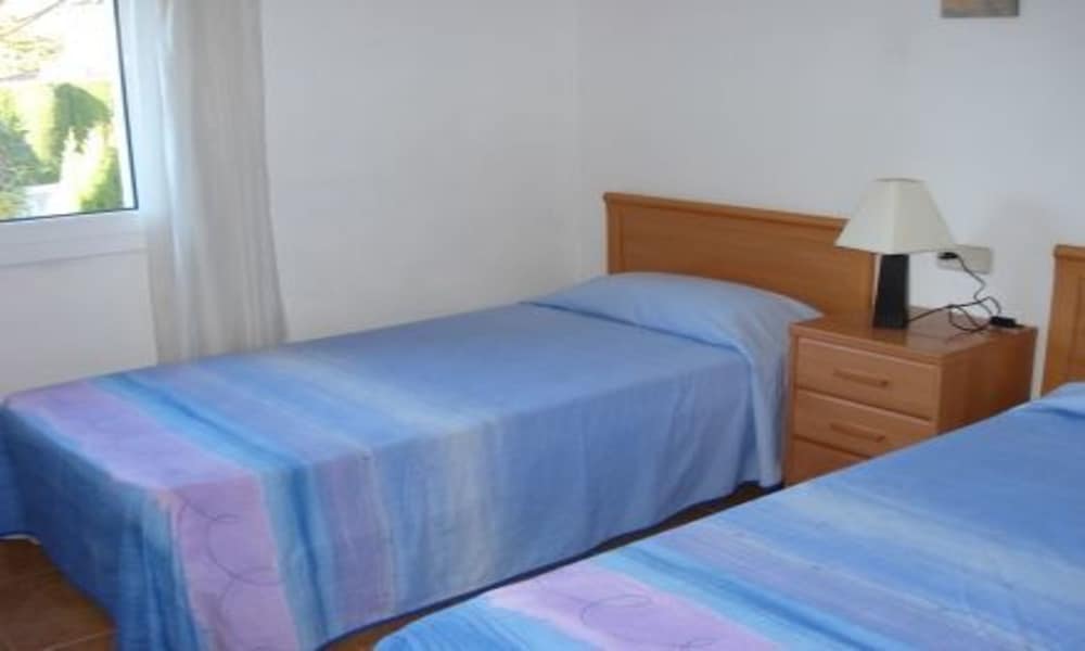 Family Apartment, 2 Bedrooms, Garden View photo 2