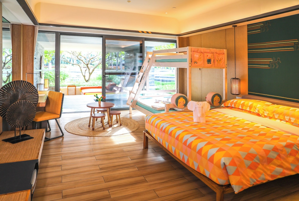 Classic Room, 1 King Bed, Club Lounge Access (Kids Theme) - Photo 3