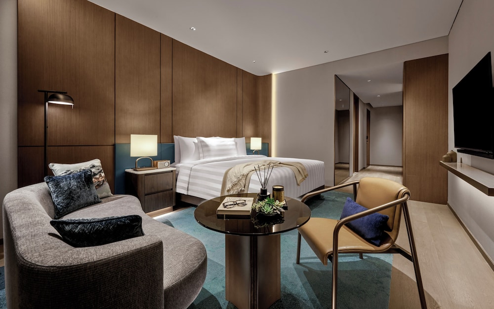 Premier Room (Pacific Club) photo 2
