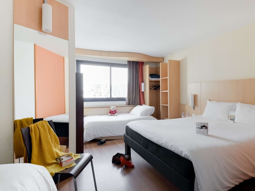 Standard Twin Room, Multiple Beds photo 3