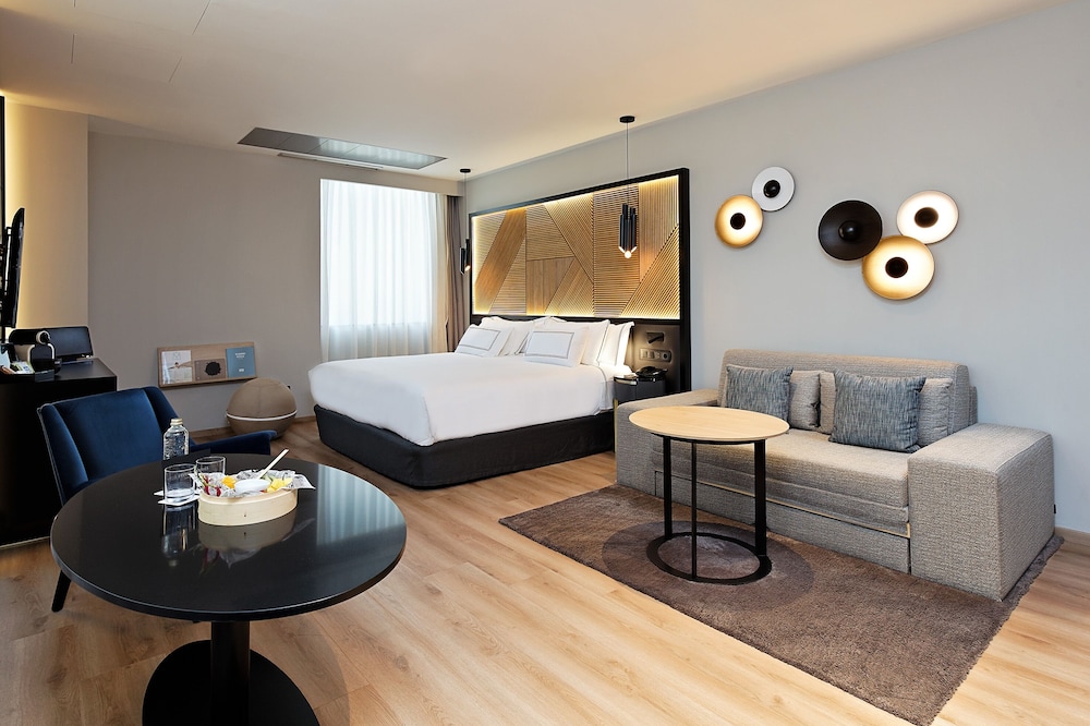 The Level Premium Room (2+1)