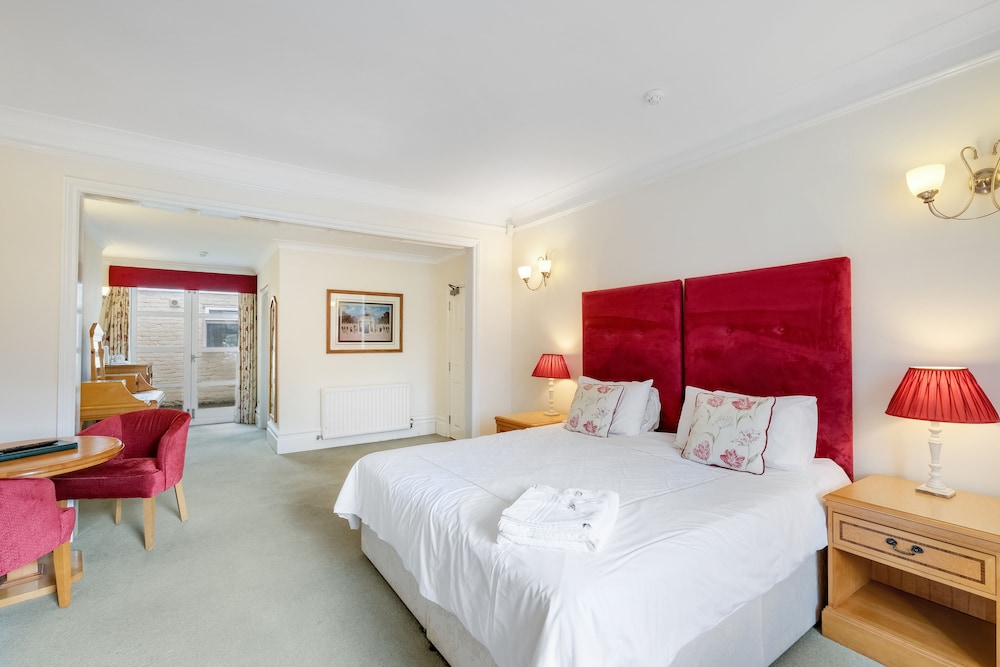 Executive Double or Twin Room, 1 King Bed, Bathtub, Courtyard Area photo 1