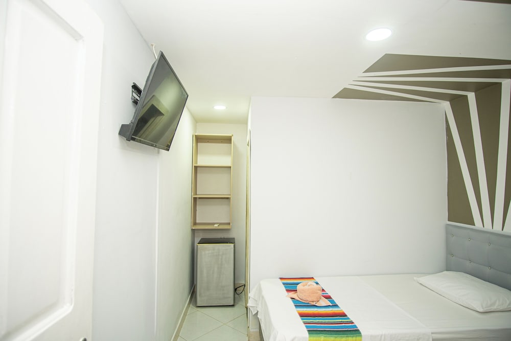 Standard Triple Room - Photo 17