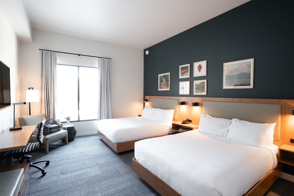 Standard Double Room, 2 Queen Beds