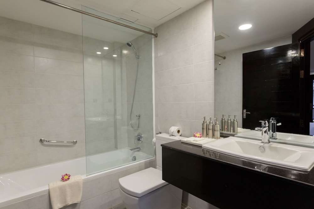 Junior Suite Double with Balcony - Photo 9