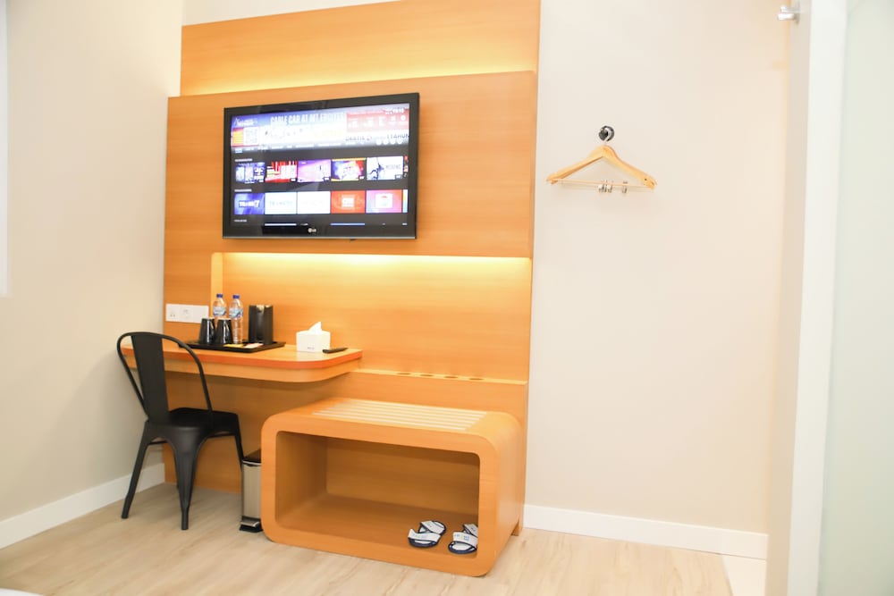 Superior Double Room, No Windows photo 3