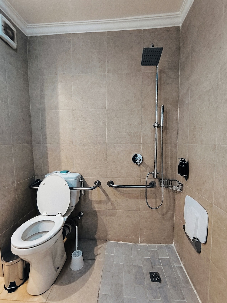 Room, 1 Double Bed, Accessible, Garden View photo 3