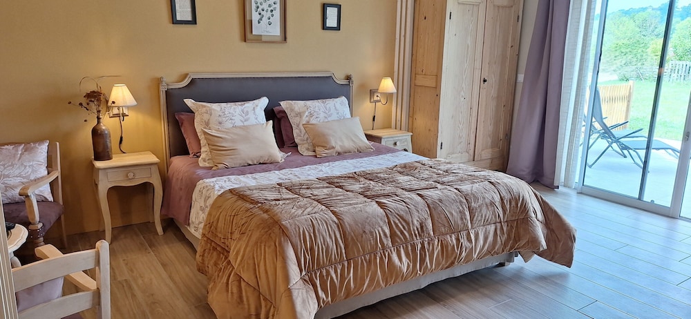 Superior Double Room, Ensuite (La Chaume) photo 1
