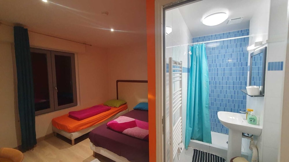 Classic Triple Room photo 2