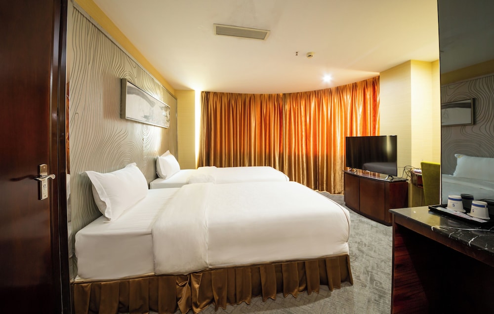 Basic Room, Multiple Beds photo 3