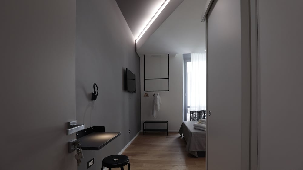 City Double or Twin Room, Balcony photo 1